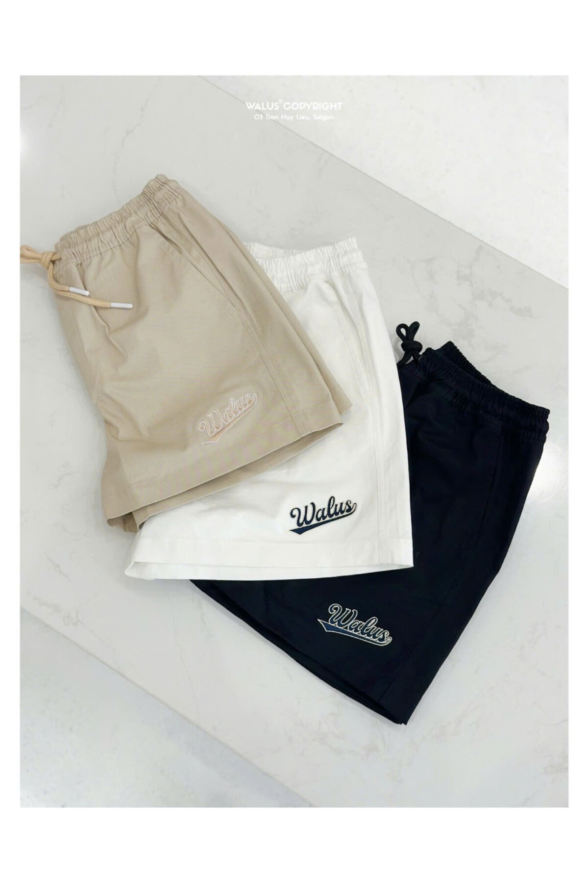 Typo Kaki Short
